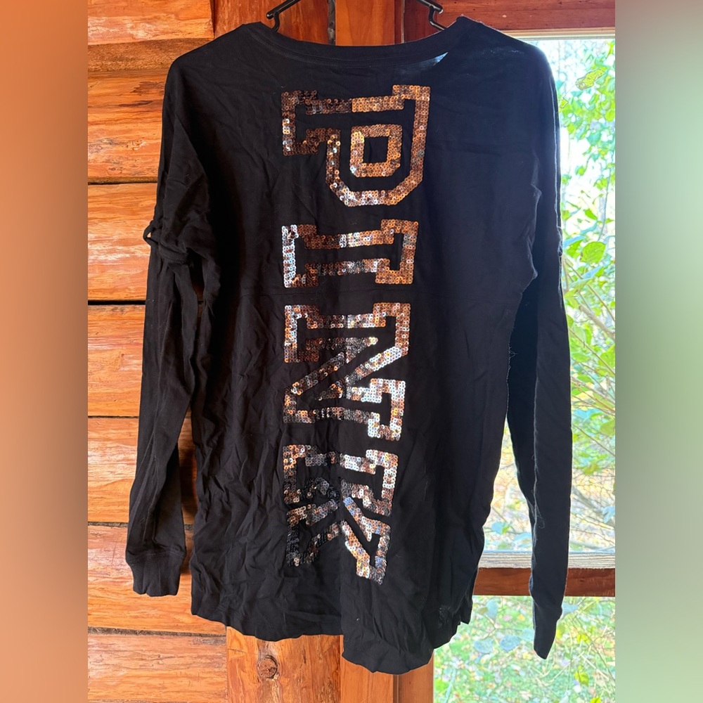 PINK women’s long sleeve tee size XS
